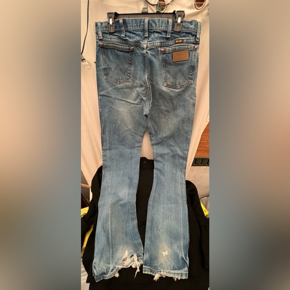 Vintage distressed 1980s Wranglers 36 x 36 - Picture 4 of 5